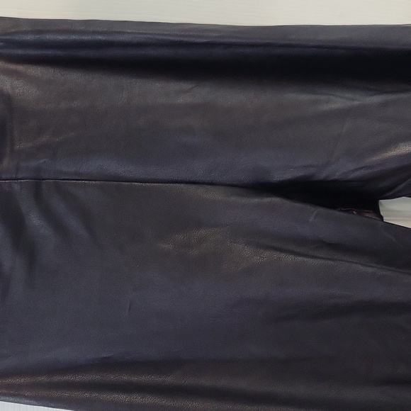 Commando Black Leggings, Size M - Picture 2 of 7